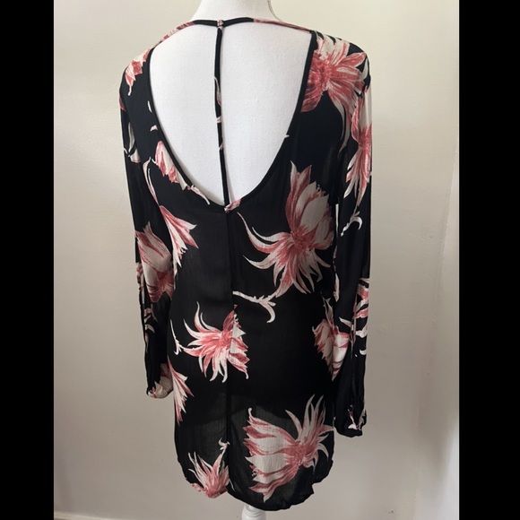 Floral Roxy Mini Dress - Picture 4 of 4